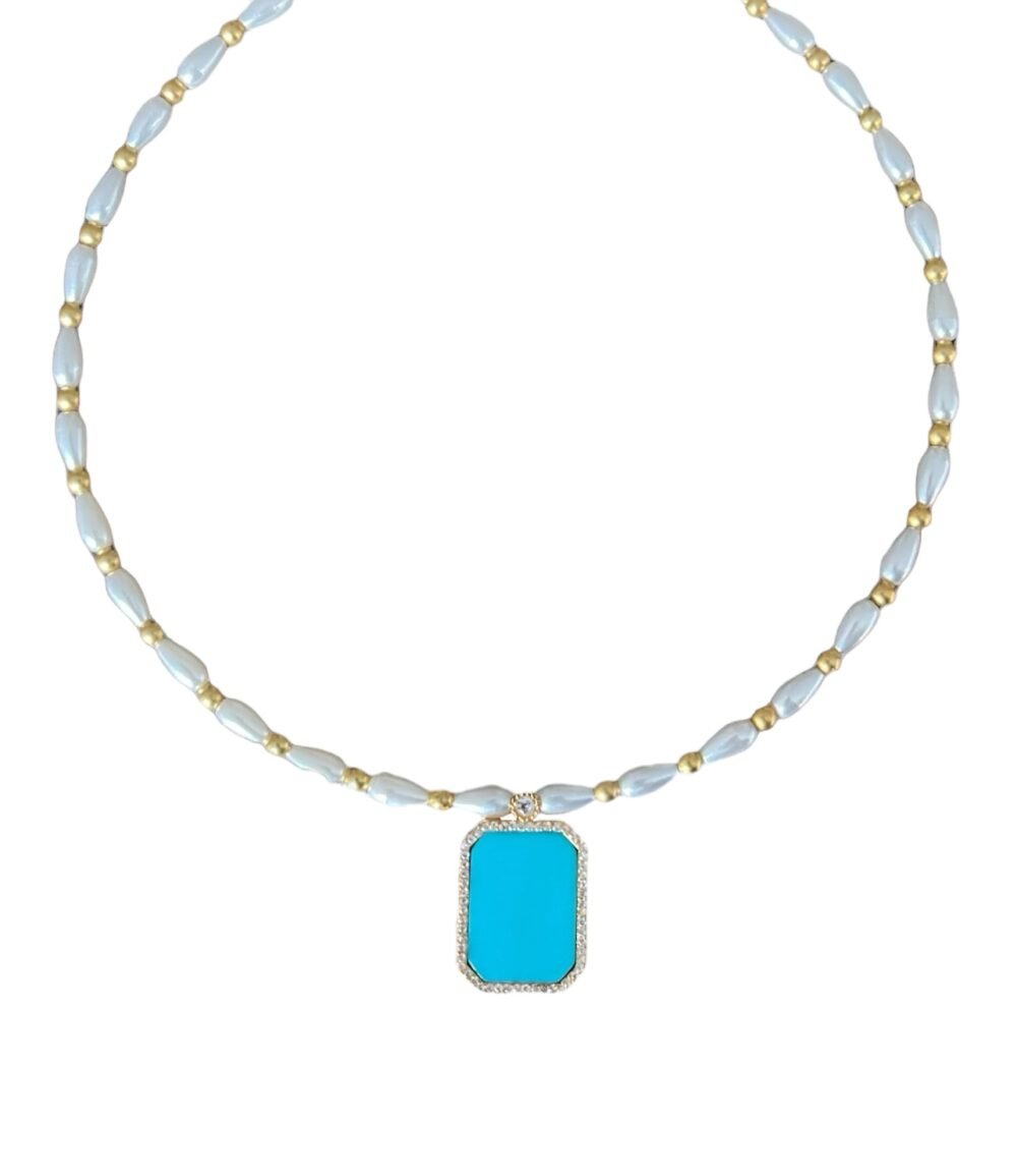 WHITE CHOCKER